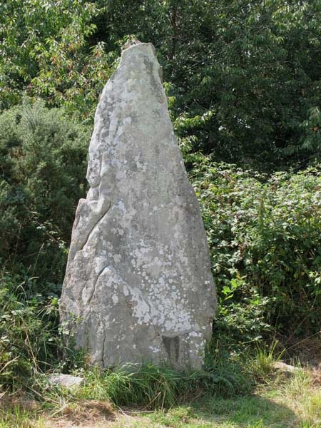 Menhir du Moustoir